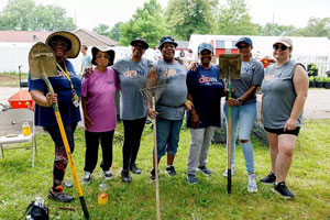 DIP-IN Northeast Steering Committee members pose with Ms. Joyce Randolph (second from left), one of the owners of Elephant Gardens.